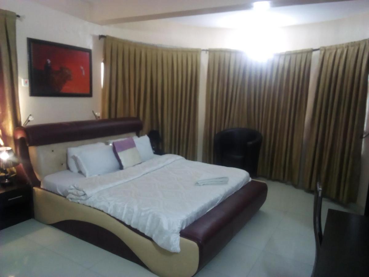 Primal Aparthotel Ikoyi Lagos Exterior photo
