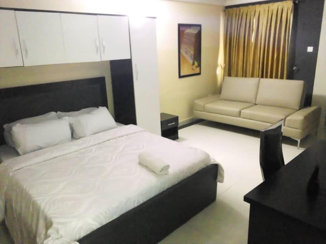 Primal Aparthotel Ikoyi Lagos Exterior photo