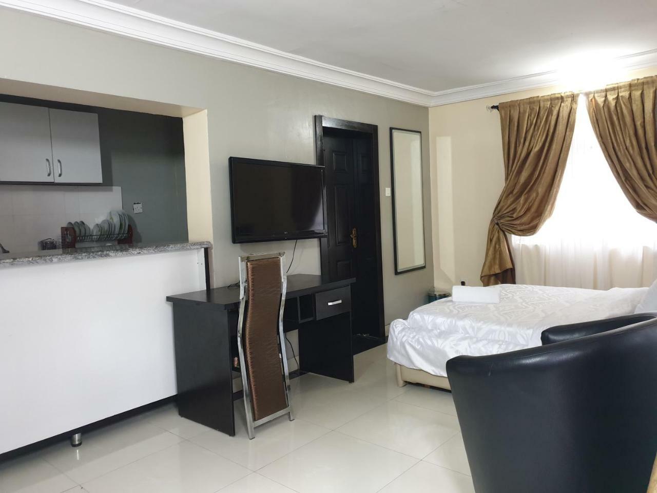 Primal Aparthotel Ikoyi Lagos Exterior photo